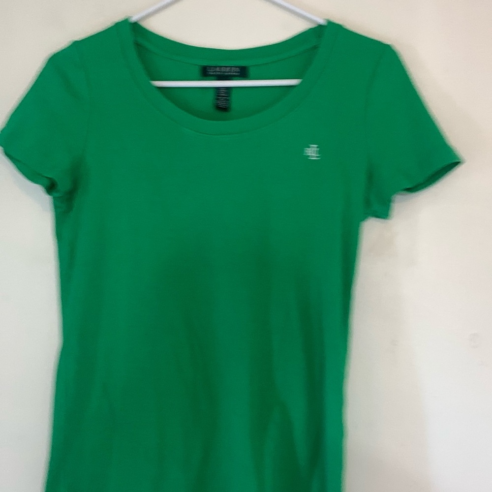 Medium Ralph Lauren t shirt